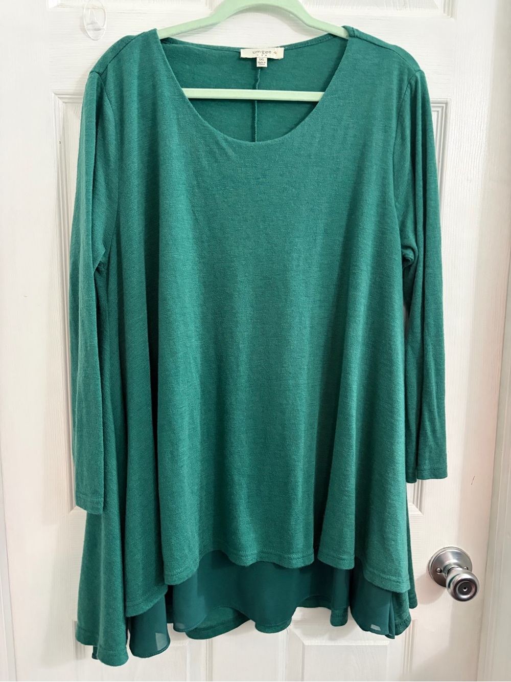 Umgee Women's Layered Long-Sleeve Top. Size 1X $10